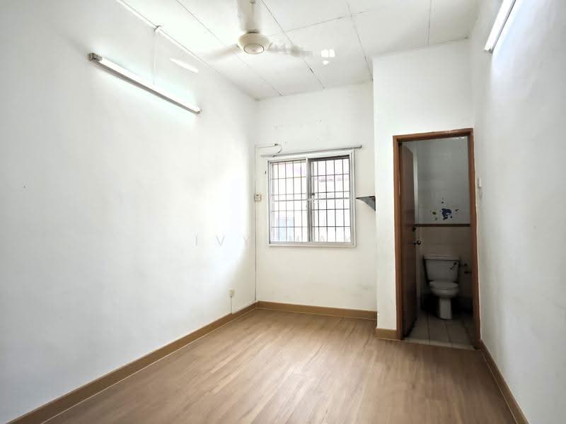 2-storey Terraced House for Rent in Kota Kemuning (Shah Alam) - Ivy Mak - Bathroom - PropertyGuru.com.my