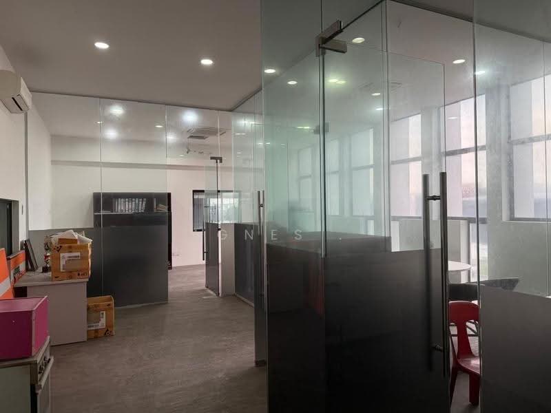 Cluster Factory for Rent in Eco Business Park 1 (Johor Bahru) - Agnes . - Interior - PropertyGuru.com.my