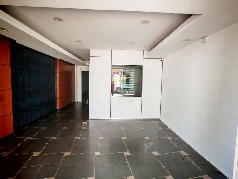 Shop for Sale in Butterworth (Penang) - Jordan Foo - Interior - PropertyGuru.com.my