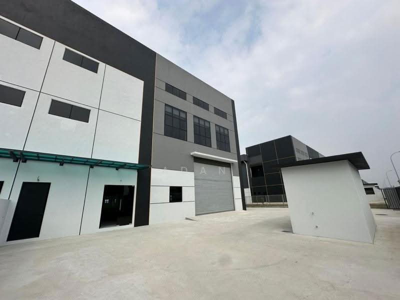Semi-D Factory for Rent in Taman Kapar Permai (Kapar) - Adan Soh - Exterior - PropertyGuru.com.my