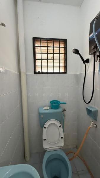 Townhouse for Rent in Taman Impian Indah (Sungai Buloh) - Sharon Wong - Bathroom - PropertyGuru.com.my