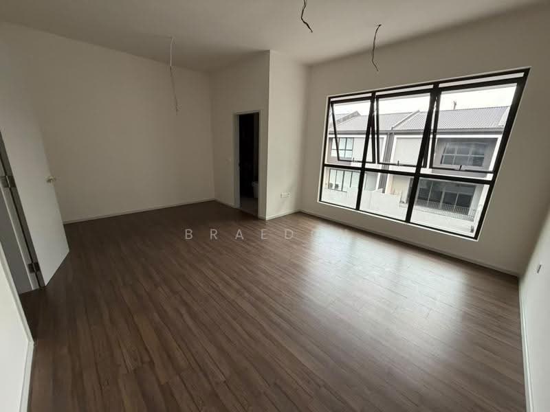 Rumah Teres 2.5-Tingkat untuk Dijual di Taman Bukit Serdang (Seri Kembangan) - Braedon - Interior - PropertyGuru.com.my