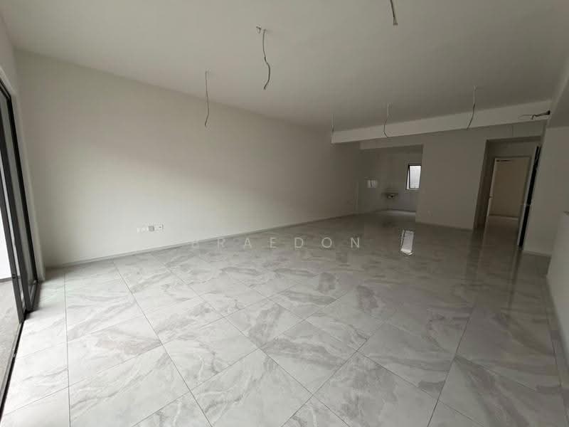 Rumah Teres 2.5-Tingkat untuk Dijual di Taman Bukit Serdang (Seri Kembangan) - Braedon - Interior - PropertyGuru.com.my
