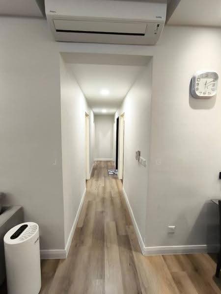 Kediaman Servis untuk Dijual di M Vertica - JACK YING - Corridor - PropertyGuru.com.my