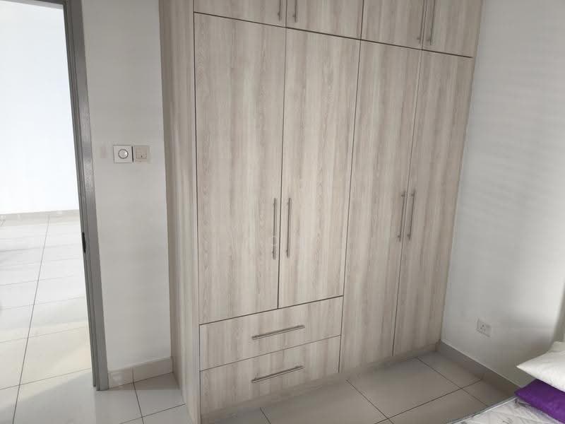 Kediaman Servis untuk Dijual di Ten Kinrara - Ron Liew - Bedroom - PropertyGuru.com.my