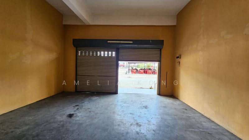 Shop for Sale in Seri Iskandar (Perak) - Amelia Kong - Exterior - PropertyGuru.com.my