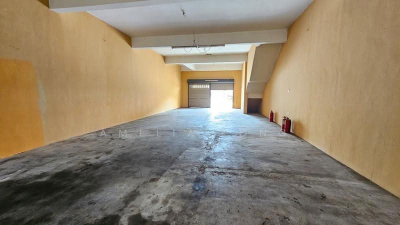 Shop for Sale in Seri Iskandar (Perak) - Amelia Kong - Interior - PropertyGuru.com.my