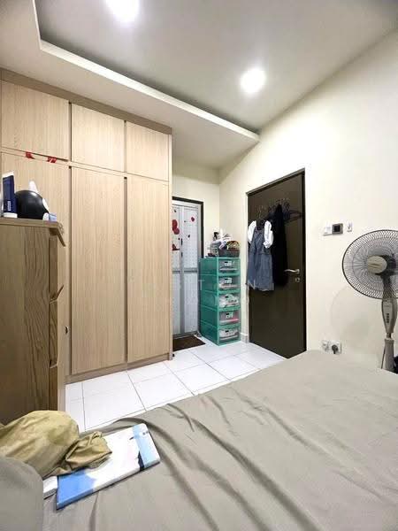 Pangsapuri untuk Dijual di Seri Austin Residence (Pangsapuri Seri Austin) - Elston Chong - Bedroom - PropertyGuru.com.my