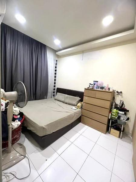 Pangsapuri untuk Dijual di Seri Austin Residence (Pangsapuri Seri Austin) - Elston Chong - Bedroom - PropertyGuru.com.my