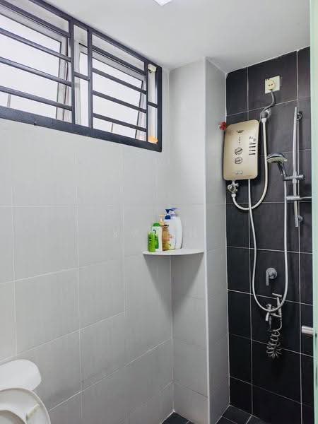 Rumah Teres 2-Tingkat untuk Disewa di Taman JP Perdana (Johor Bahru) - Karen Yeo - Bathroom - PropertyGuru.com.my