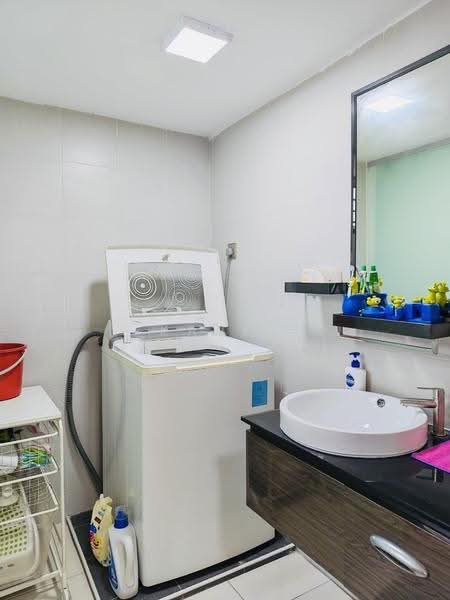 Rumah Teres 2-Tingkat untuk Disewa di Taman JP Perdana (Johor Bahru) - Karen Yeo - Bathroom - PropertyGuru.com.my