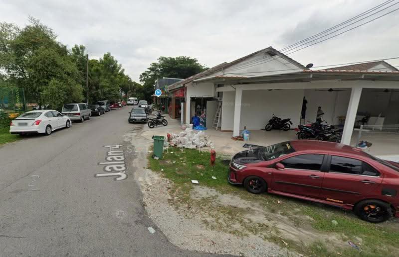 Shop for Sale in Kampung Tasik Tambahan (Ampang) - Esther Law - Exterior - PropertyGuru.com.my