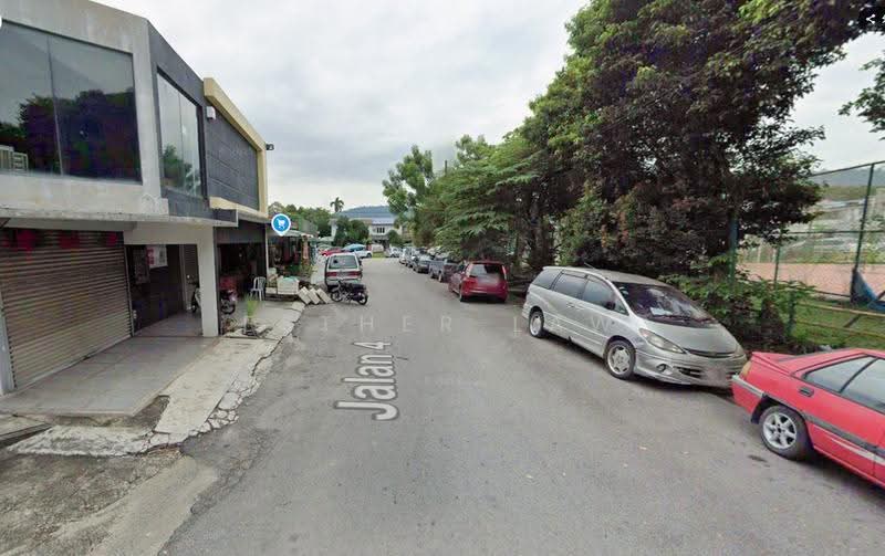 Shop for Sale in Kampung Tasik Tambahan (Ampang) - Esther Law - Exterior - PropertyGuru.com.my