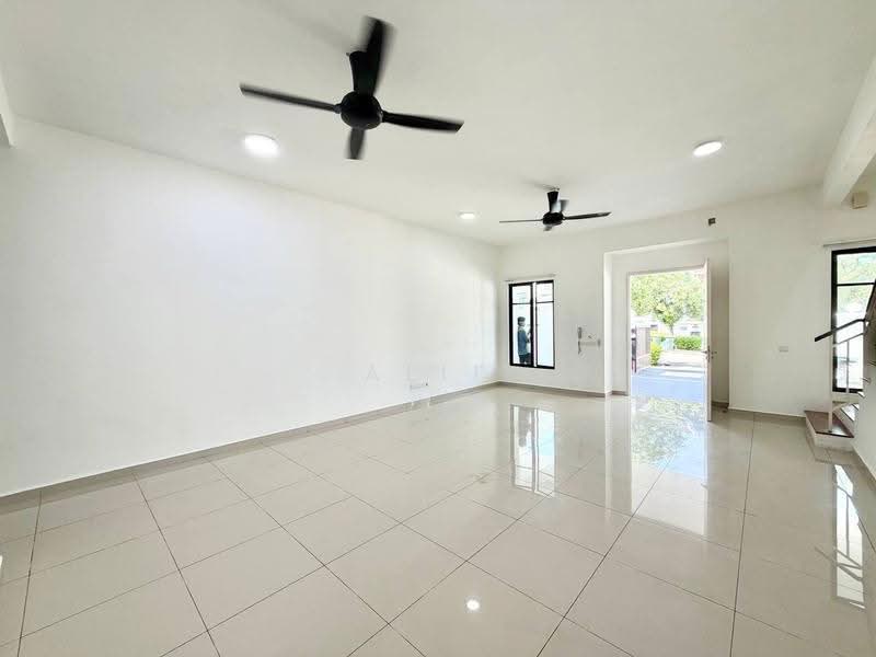 Rumah Teres 2-Tingkat untuk Dijual di Eco Majestic (Semenyih) - Alif Saad - PropertyGuru.com.my