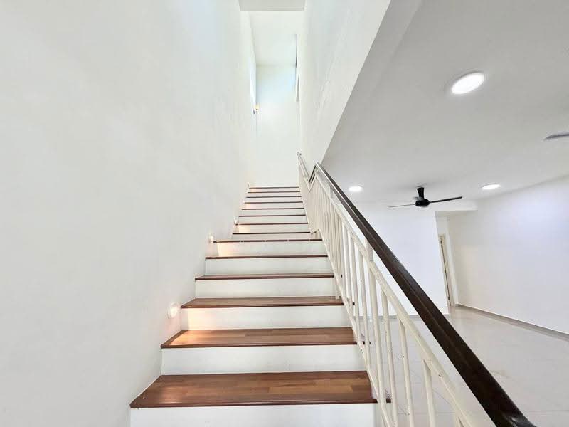 Rumah Teres 2-Tingkat untuk Dijual di Eco Majestic (Semenyih) - Alif Saad - PropertyGuru.com.my
