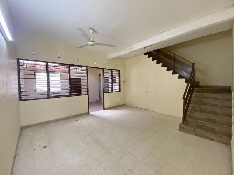 Rumah Teres 2-Tingkat untuk Dijual di Taman Concord (Tanjung Bungah) - Ping Koay - Living Room - PropertyGuru.com.my