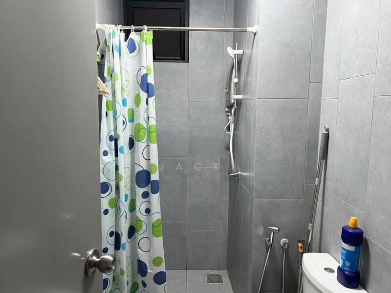 Kediaman Servis untuk Dijual di M Vertica - JACK YING - Bathroom - PropertyGuru.com.my