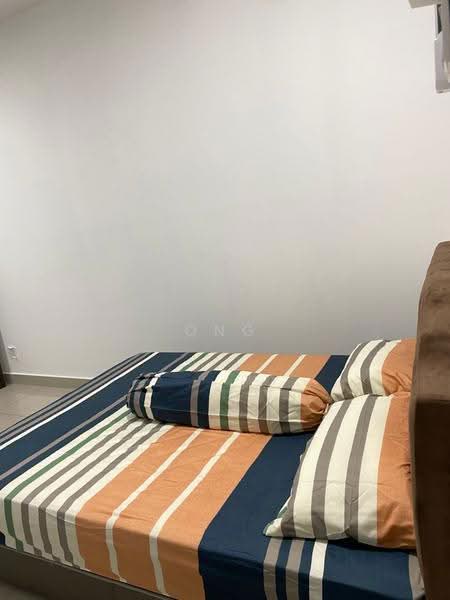 Terraced House for Rent in Bandar Springhill (Jimah) - Ong Jia Hui - Bedroom - PropertyGuru.com.my