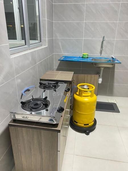 Terraced House for Rent in Bandar Springhill (Jimah) - Ong Jia Hui - Kitchen - PropertyGuru.com.my
