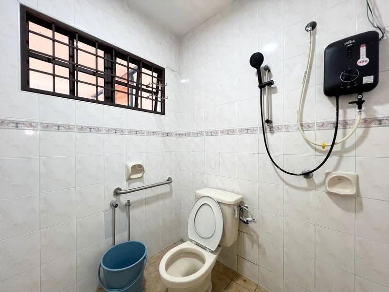 Semi-Detached House for Sale in Bukit Rahman Putra (Sungai Buloh) - Sri Rohayu Yusof - PropertyGuru.com.my
