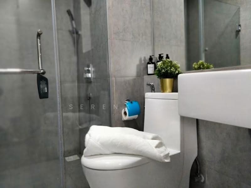 Kediaman Servis untuk Disewa di SkyPark @ Cyberjaya - Serena Fan - Bathroom - PropertyGuru.com.my