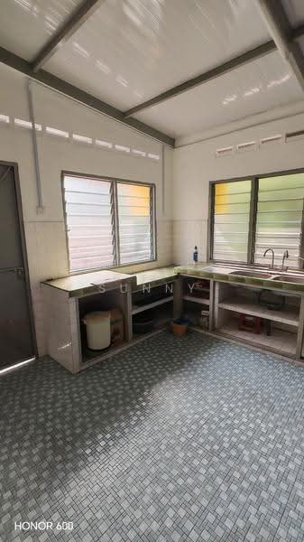 Semi-Detached House for Sale in Gelugor (Penang) - Sunny Tse - Kitchen - PropertyGuru.com.my