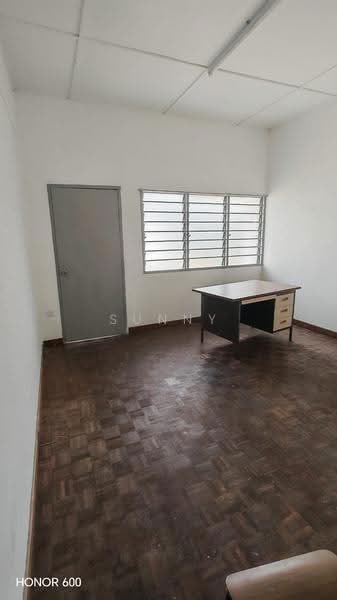 Semi-Detached House for Sale in Gelugor (Penang) - Sunny Tse - Interior - PropertyGuru.com.my