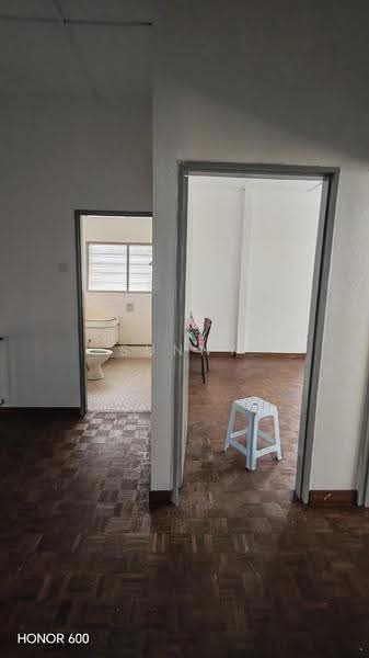 Semi-Detached House for Sale in Gelugor (Penang) - Sunny Tse - Bathroom - PropertyGuru.com.my