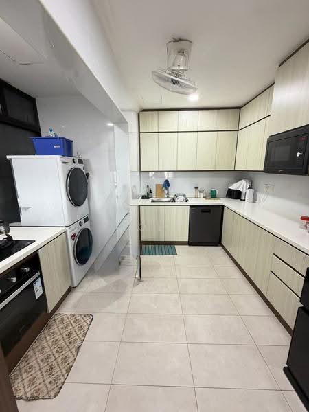Kondominium untuk Dijual di Datin Halimah Condominium - Zoey Lee - Kitchen - PropertyGuru.com.my