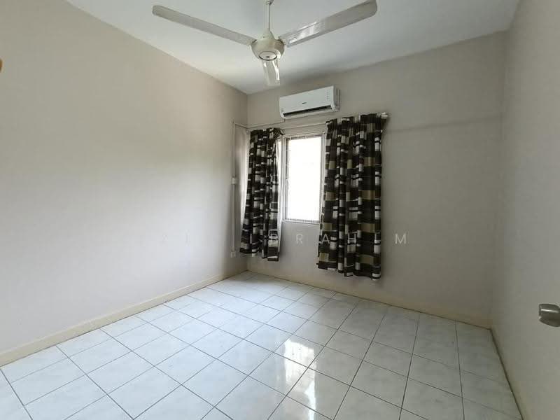 Apartment for Sale at SD Tiara Apartment - Azli Ibrahim - Interior - PropertyGuru.com.my