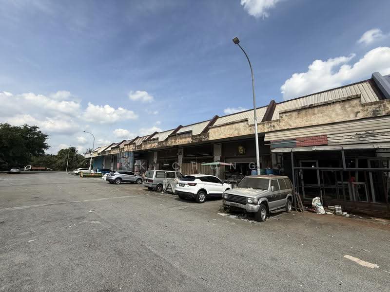 Terrace Factory for Sale in Shah Alam (Selangor) - KK Chong - Exterior - PropertyGuru.com.my