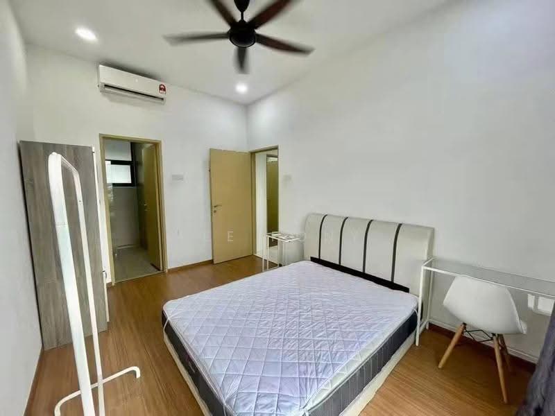 Condominium for Sale at Oasis - Tee Pony - Bedroom - PropertyGuru.com.my