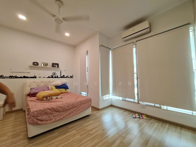 2-storey Terraced House for Sale in Bandar Seri Coalfields (Sungai Buloh) - Jimmy Tan - Bedroom - PropertyGuru.com.my