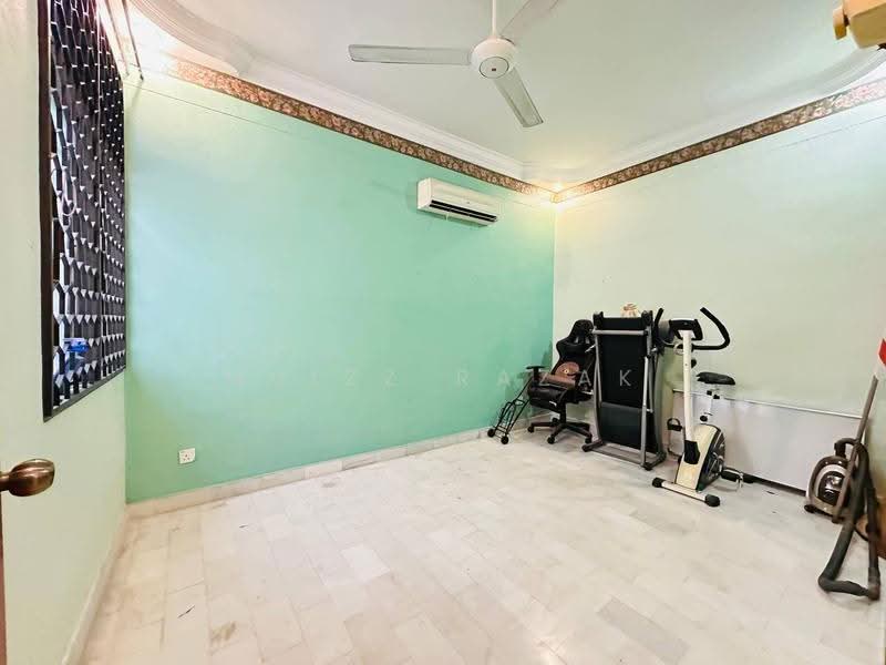 2-storey Terraced House for Sale in Sungai Ara (Penang) - Muizz Razak - PropertyGuru.com.my