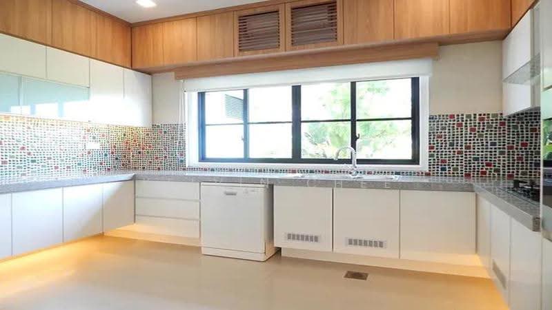 Bungalow House for Rent in Ledang Heights (Iskandar Puteri (Nusajaya)) - Kelvin Chee - Kitchen - PropertyGuru.com.my