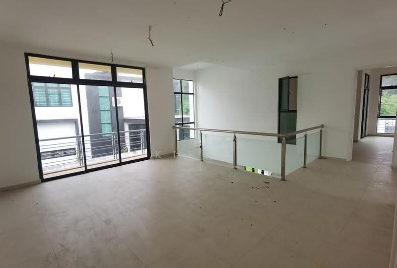 Bungalow House for Sale in Taman Vista Kirana (Bukit Katil) - Kiera Wong - Interior - PropertyGuru.com.my