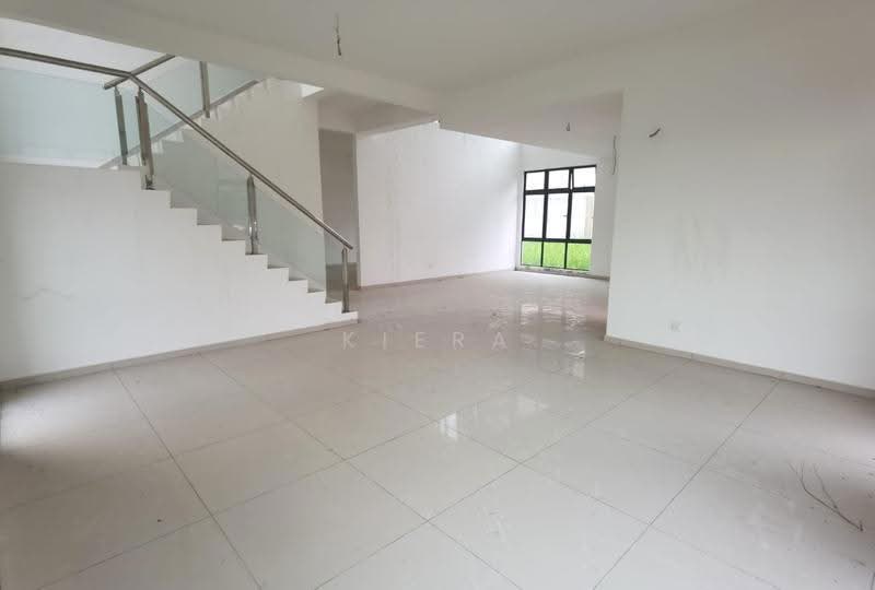 Bungalow House for Sale in Taman Vista Kirana (Bukit Katil) - Kiera Wong - Living Room - PropertyGuru.com.my