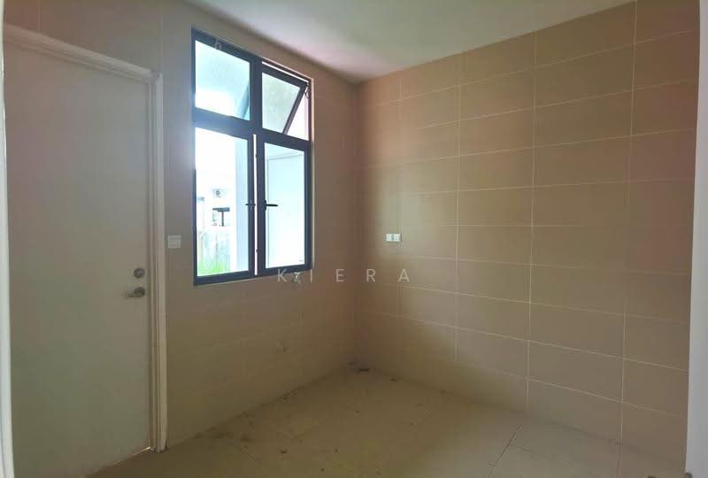 Bungalow House for Sale in Taman Vista Kirana (Bukit Katil) - Kiera Wong - Interior - PropertyGuru.com.my