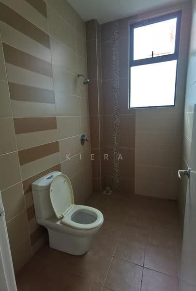 Bungalow House for Sale in Taman Vista Kirana (Bukit Katil) - Kiera Wong - Bathroom - PropertyGuru.com.my