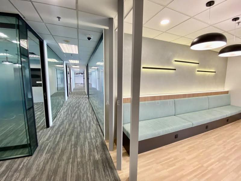 Office for Rent in KLCC (KL City Centre) - Michael Loh - Corridor - PropertyGuru.com.my