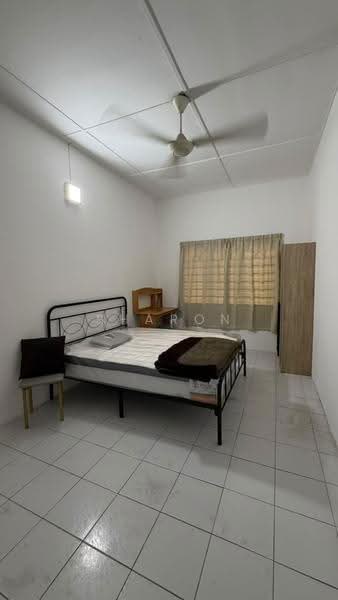 2-storey Terraced House for Rent in Subang Bestari (Shah Alam) - Sharon Wong - Bedroom - PropertyGuru.com.my