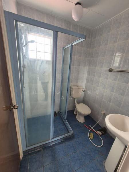 Rumah Teres 2-Tingkat untuk Disewa di Batu Caves (Selangor) - Zheng Hong Tan - Bathroom - PropertyGuru.com.my