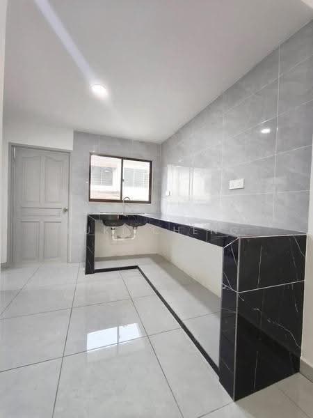 Rumah Teres 2-Tingkat untuk Dijual di Taman Damai Jaya (Skudai) - Yuki Cheng - PropertyGuru.com.my