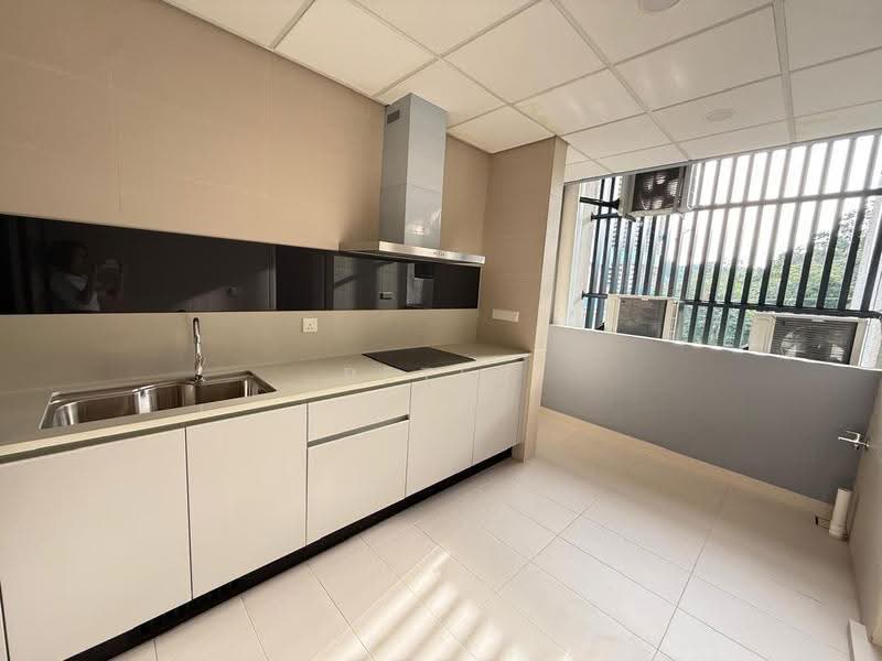 Kondominium untuk Disewa di Residensi Astrea - Peter Sek - Kitchen - PropertyGuru.com.my