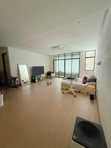 3-storey Terraced House for Sale in Bandar Nusaputra (Puchong) - Evan Goh - Bedroom - PropertyGuru.com.my