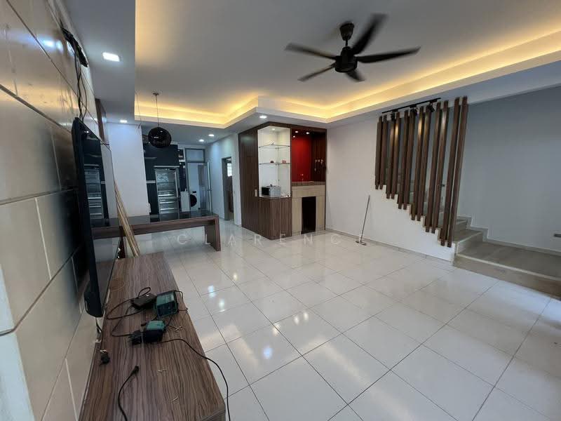 2-storey Terraced House for Sale in Setia Eco Gardens (Gelang Patah) - Clarence Low - Living Room - PropertyGuru.com.my