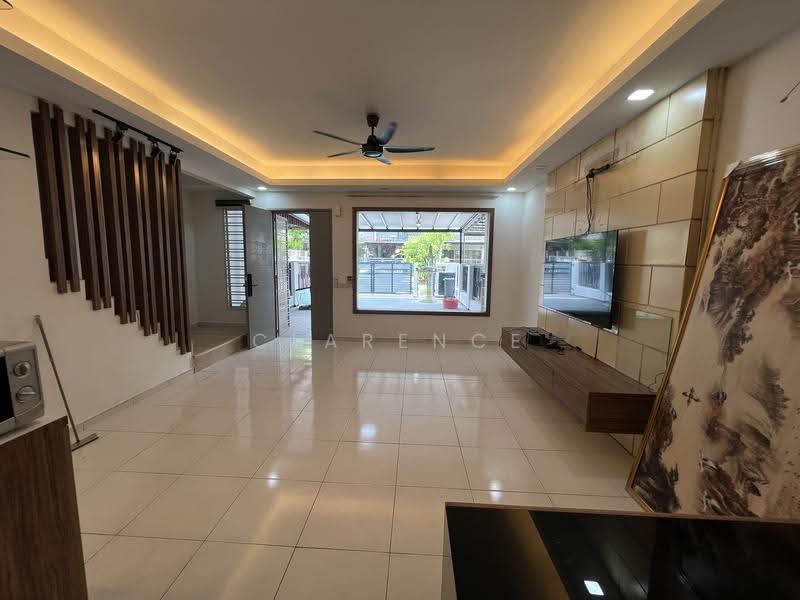 2-storey Terraced House for Sale in Setia Eco Gardens (Gelang Patah) - Clarence Low - Living Room - PropertyGuru.com.my