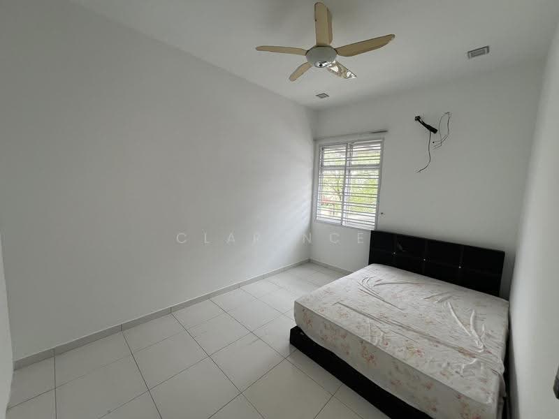2-storey Terraced House for Sale in Setia Eco Gardens (Gelang Patah) - Clarence Low - Bedroom - PropertyGuru.com.my