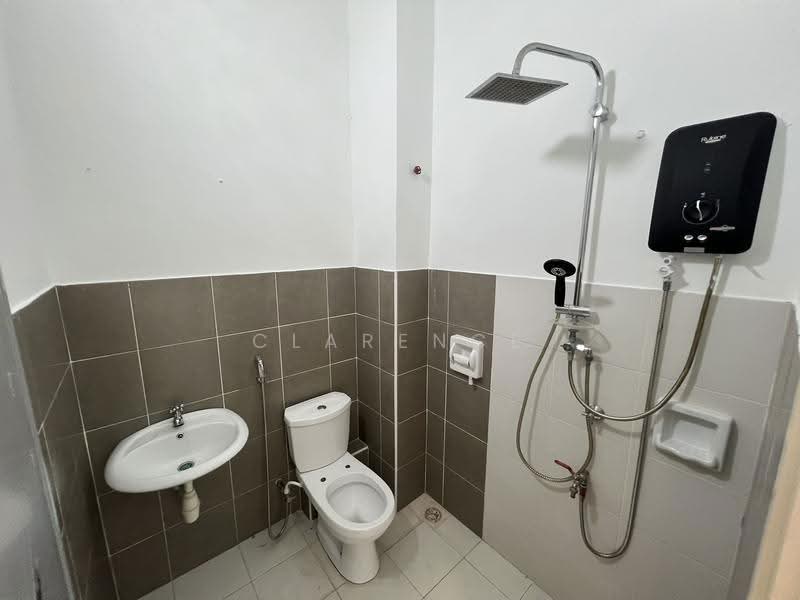2-storey Terraced House for Sale in Setia Eco Gardens (Gelang Patah) - Clarence Low - Bathroom - PropertyGuru.com.my