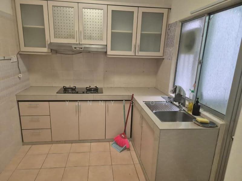 Condominium for Sale at Desa Putra - Yanny Siow - Kitchen - PropertyGuru.com.my